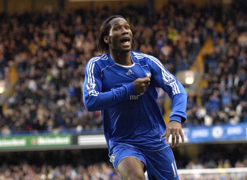 NG体育-包含德罗巴回归赛场，问鼎冠军首场状态亮眼，快船观众沸腾！的词条