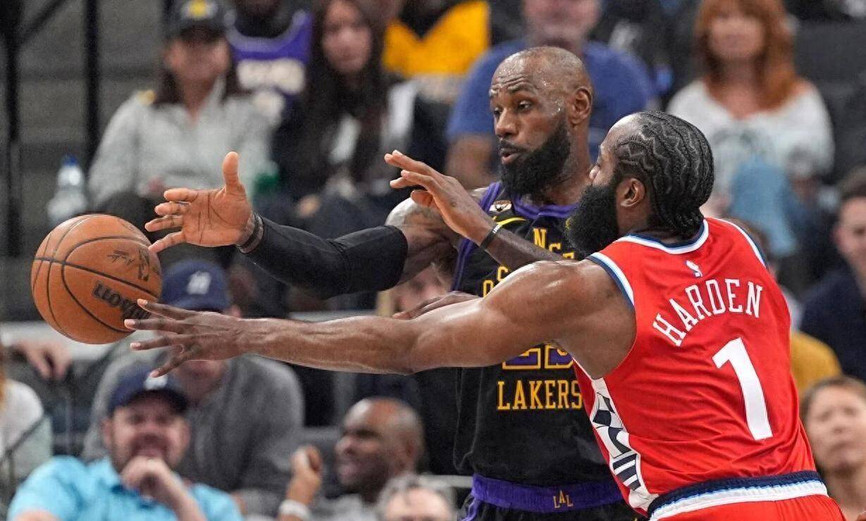 包含詹姆斯赛事官方发布突破纪录新规,快船争议不断!的词条 包含詹姆斯赛事官方发布突破纪录新规,快船争议不断!的词条