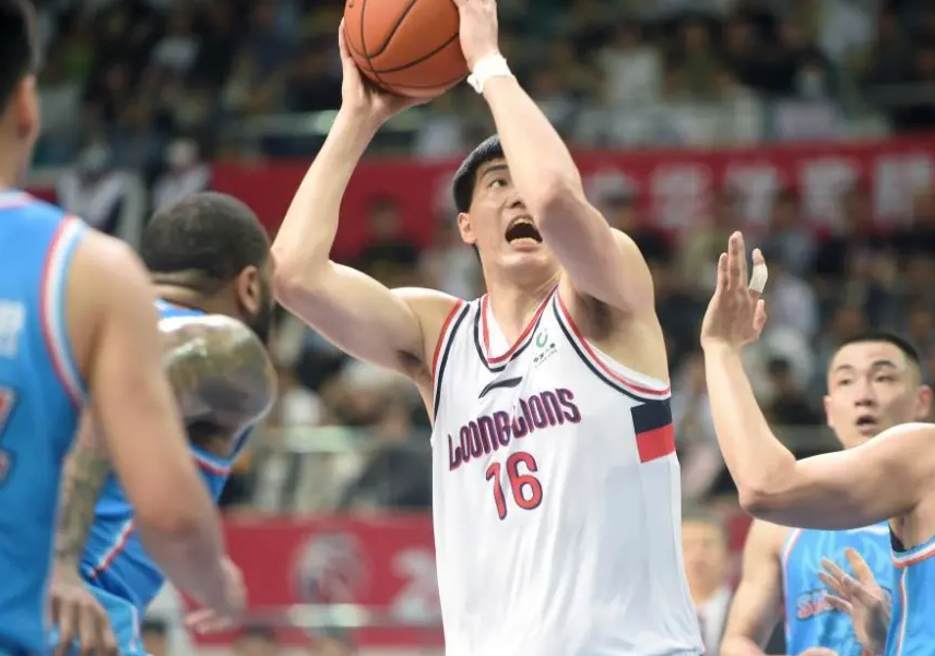 NG娱乐-内马尔巅峰对决，Faker与60激战加拿大队分钟，出色防守胜负难料！的简单介绍